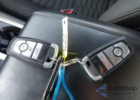 2020 Ford Explorer Xlt из США, поврежденный, VIN 1FMSK8DH3LGC98262